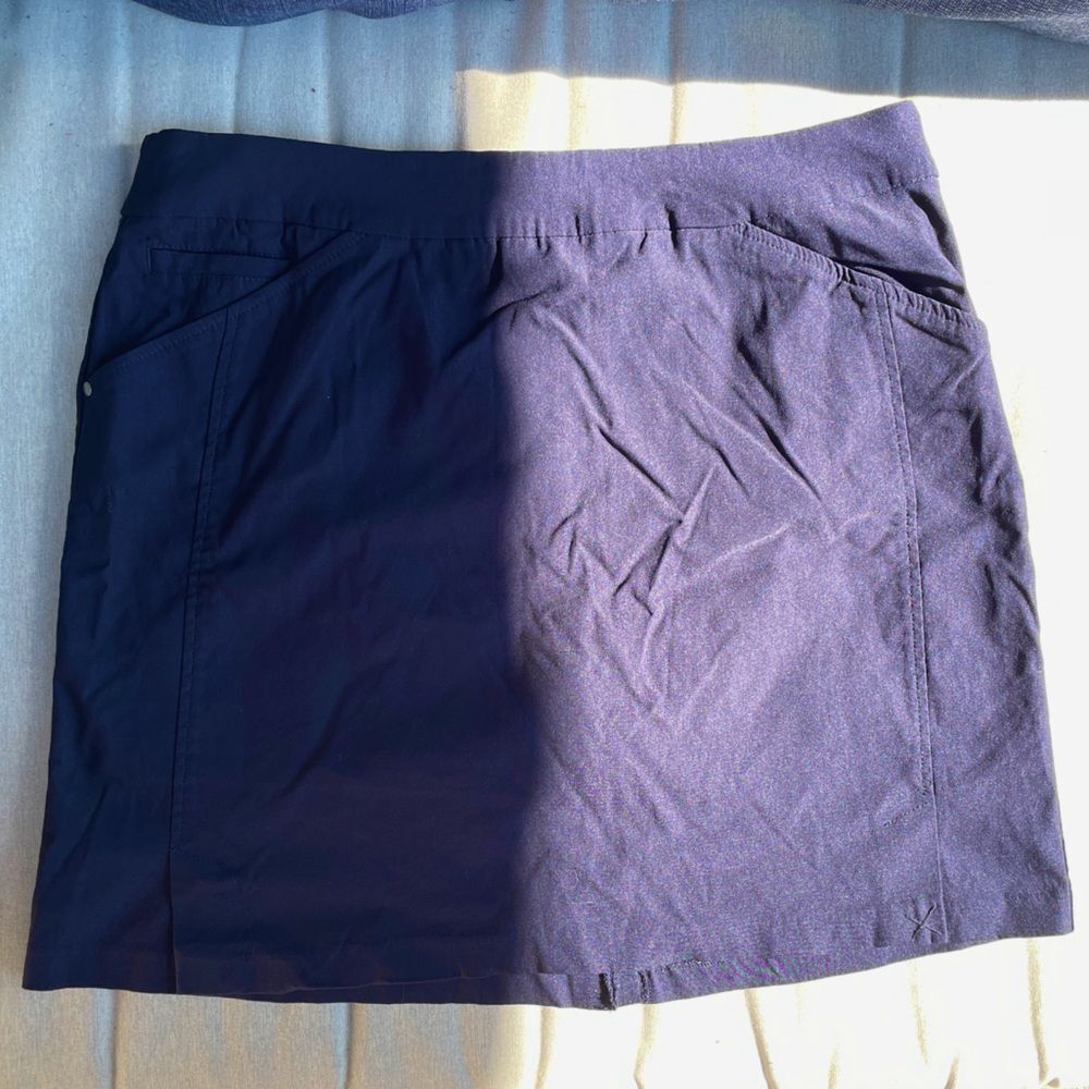 Navy Blue Skort - skirt with shorts under - L/XL 37” waist, stretch, comfort